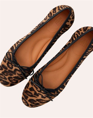 Leopardo Arabica Suede Ballerina